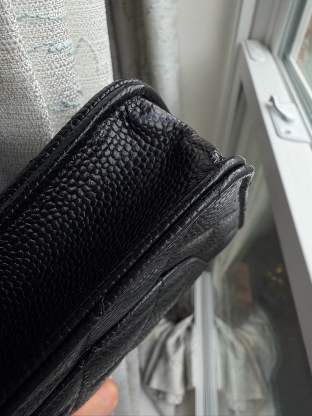 CHANEL Black Quilted Caviar Leather Crossbody Wallet with Silver Chain - Picture 9 of 17
